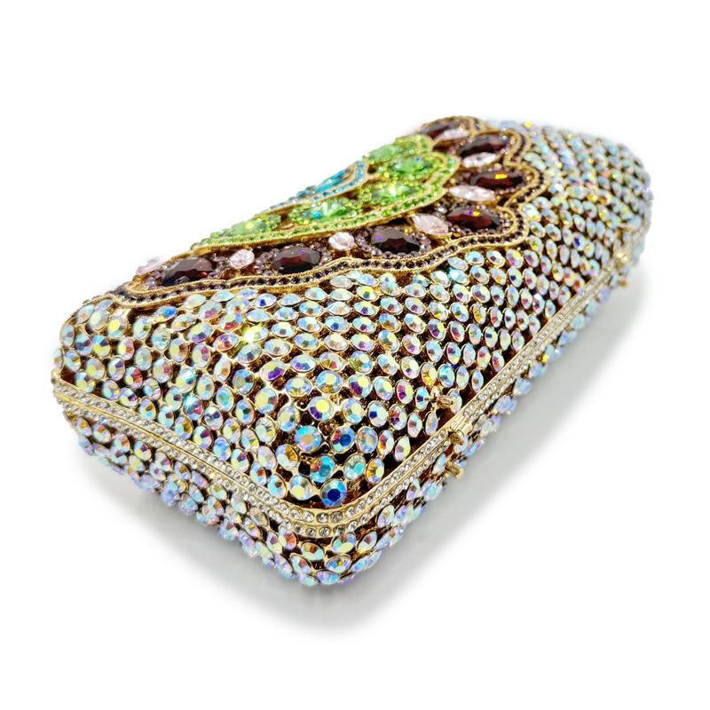 Stylish Flower Pattern With La - Interior Design Ai Free recension och pris