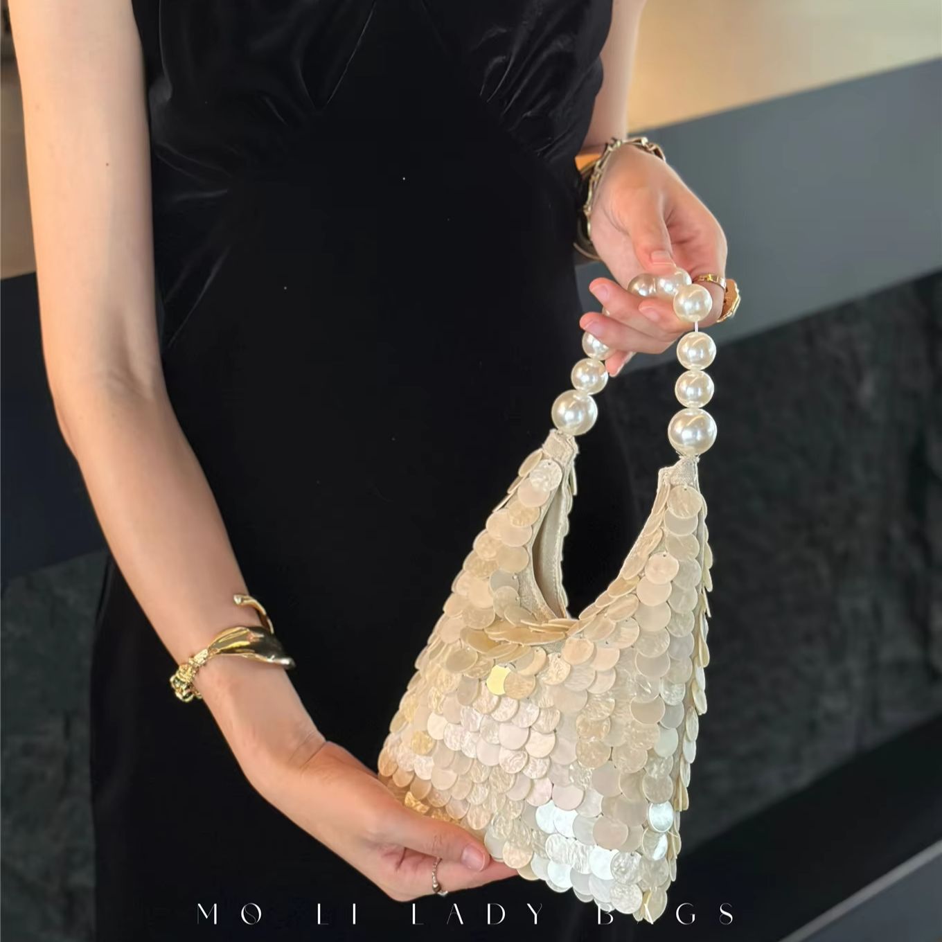 Handmade Shell Sequin Women's  - Interior Design Elegant recension och pris