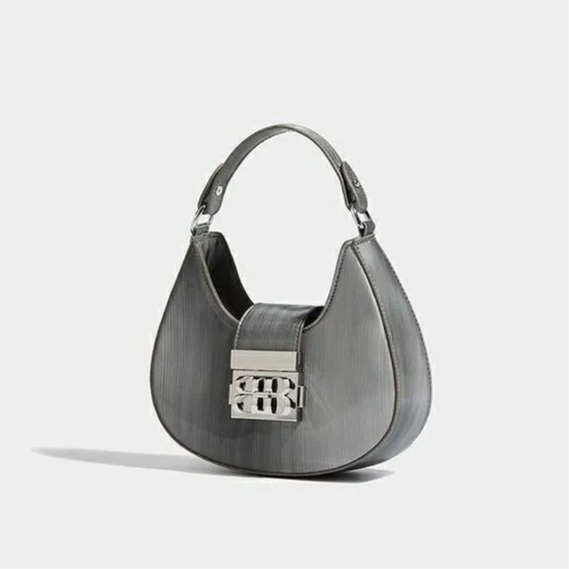 Hot Girl Gradient Tech Chain S - Interior Design Tech recension och pris
