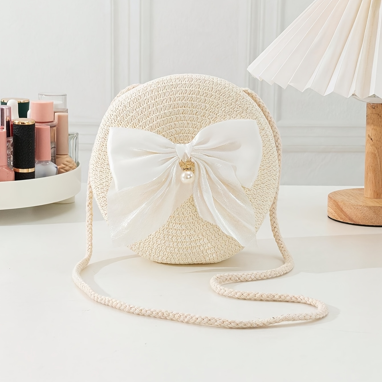 Elegant Round Straw Crossbody  - Interior Design Elegant recension och pris